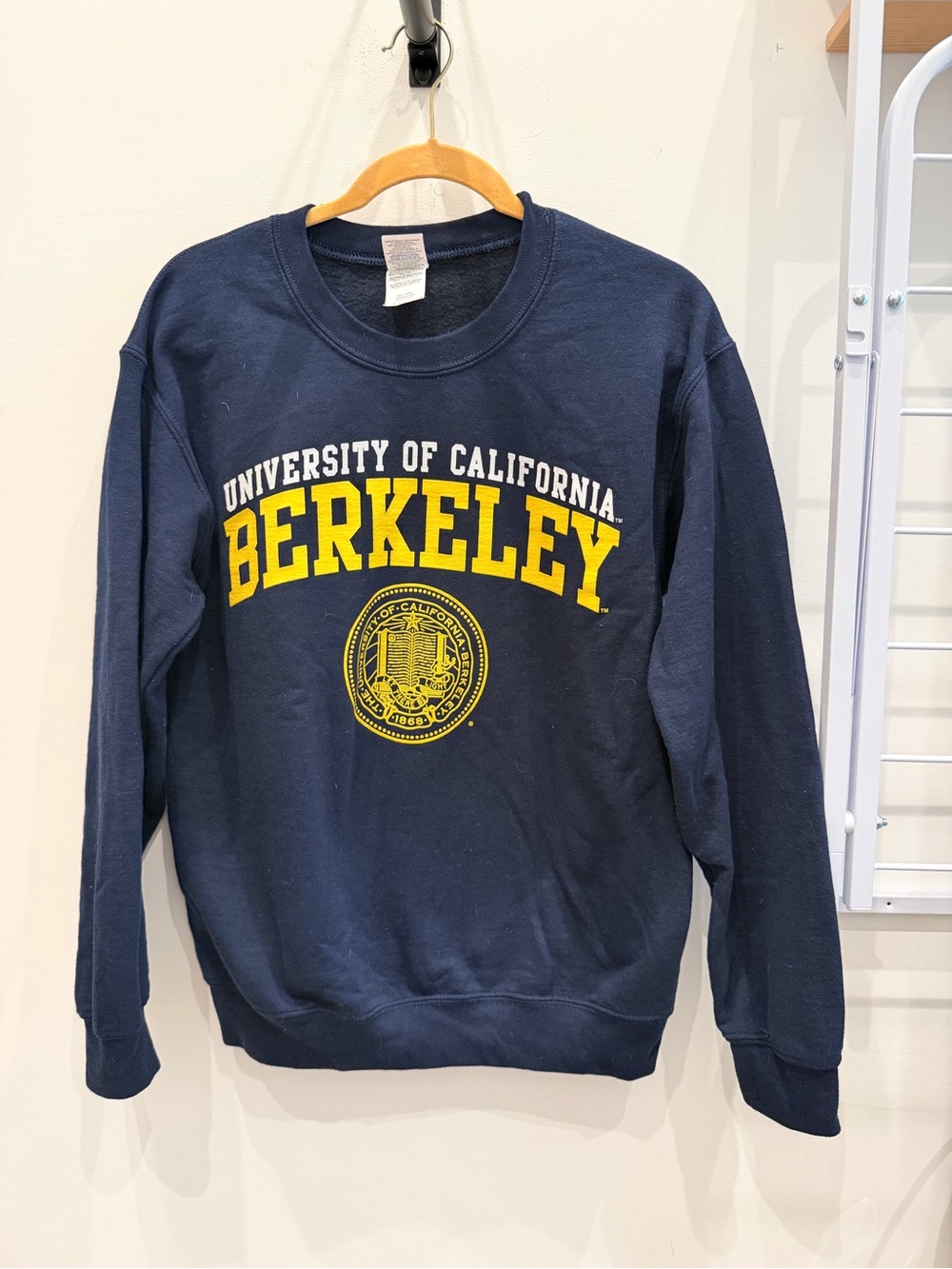 University of California Berkeley Navy Crewneck Sweatshirt - Size Small